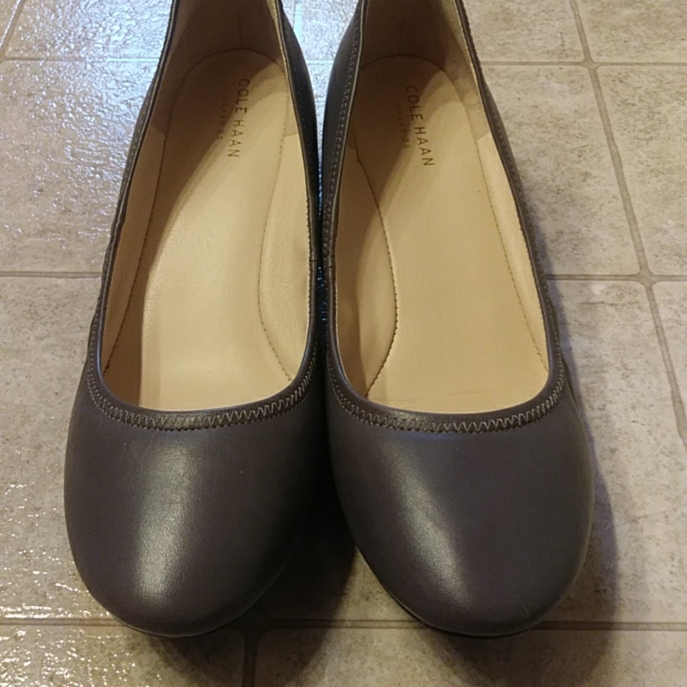 Gray Heels